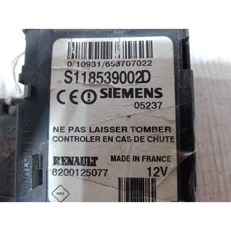 Recambio de clausor para renault scénic ii (jm0/1_) 1.5 dci (jm1e, jm16) referencia OEM IAM 8200125077  S118539002D.