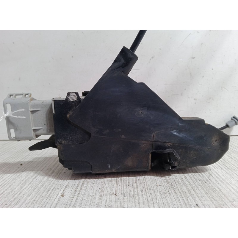 Recambio de cerradura puerta delantera derecha para citroën c4 i (lc_) 1.4 16v referencia OEM IAM 45887095  