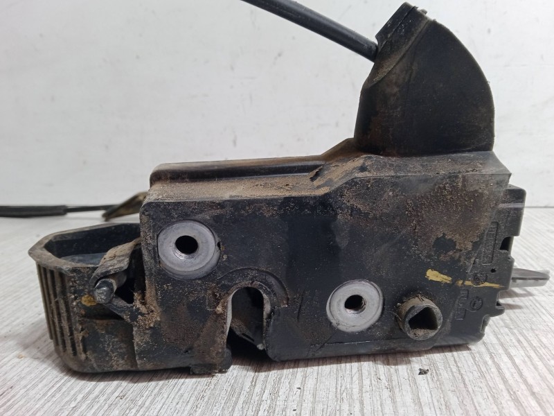 Recambio de cerradura puerta delantera derecha para citroën c4 i (lc_) 1.4 16v referencia OEM IAM 45887095  