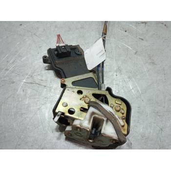 CERRADURA PUERTA TRASERA DERECHA P3M71A264A26 