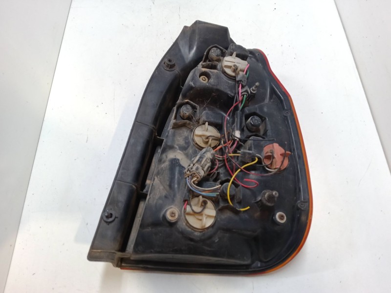 Recambio de piloto trasero izquierdo para hyundai terracan (hp) 2.9 crdi referencia OEM IAM   