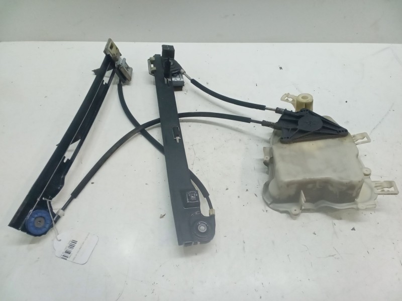 Recambio de elevalunas electrico delantero izquierdo para seat altea xl (5p5, 5p8) 1.6 tdi referencia OEM IAM 5P0837401AF3C09597