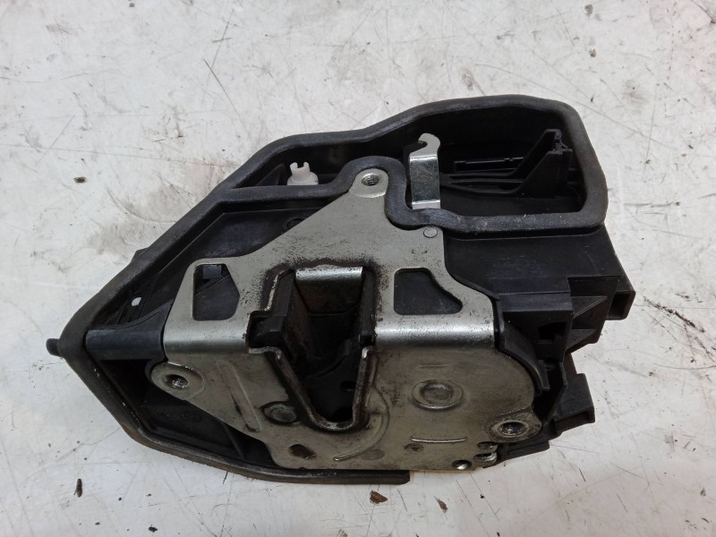 Recambio de cerradura puerta delantera izquierda para bmw 1 (e87) 120 d referencia OEM IAM   