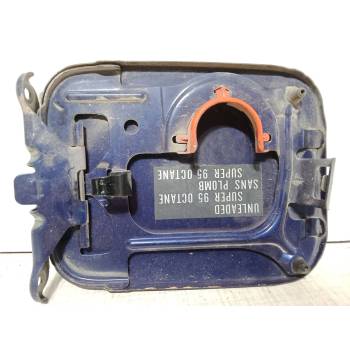 TAPA EXTERIOR COMBUSTIBLE 