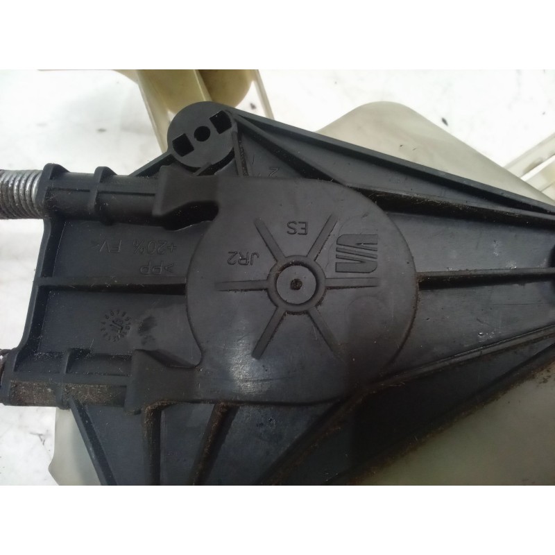 Recambio de elevalunas electrico delantero izquierdo para seat altea xl (5p5, 5p8) 1.6 tdi referencia OEM IAM 5P0837401AF3C09597