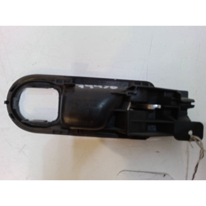 Recambio de maneta interior puerta delantera derecha para volkswagen golf iv (1j1) 1.9 tdi referencia OEM IAM   