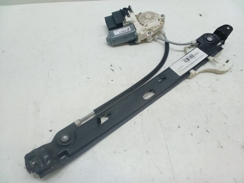 Recambio de elevalunas electrico trasero derecho para seat altea xl (5p5, 5p8) 1.6 tdi referencia OEM IAM S1501H009 995915570 3C