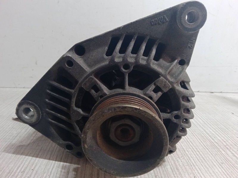 Recambio de alternador para audi a4 b5 (8d2) 1.8 referencia OEM IAM   