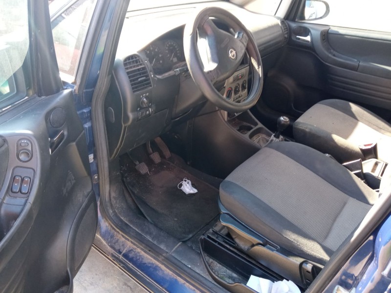 opel zafira a monospace (t98) del año 2004