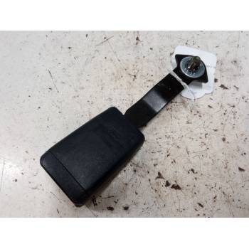 ANCLAJE CINTURON DELANTERO DERECHO 