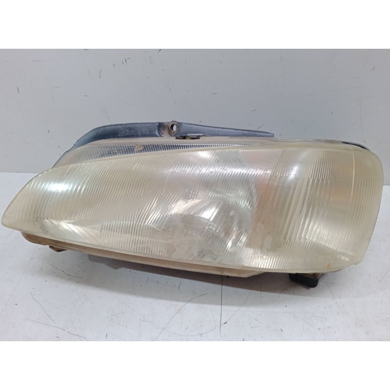 Recambio de faro izquierdo para peugeot 106 i (1a, 1c) 1.1 referencia OEM IAM   