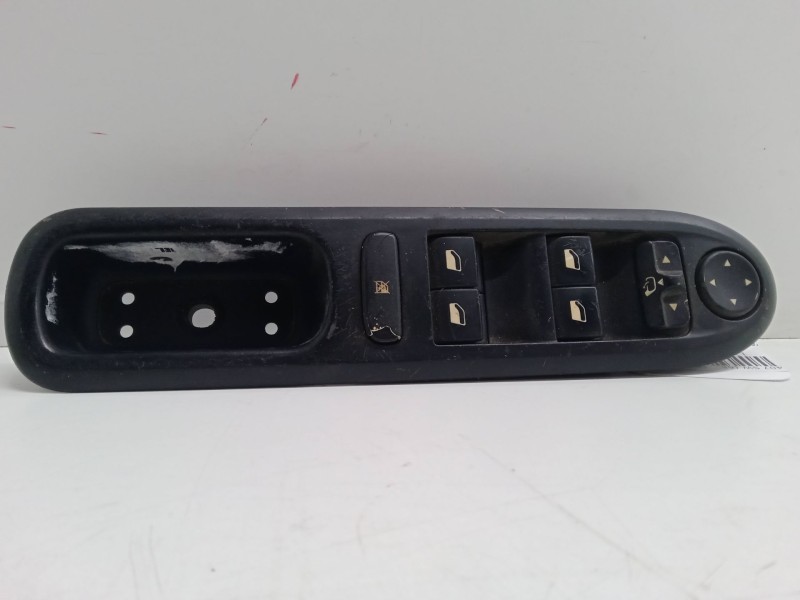 Recambio de mando elevalunas delantero izquierdo para peugeot 407 sw (6e_, 6d_) 2.0 hdi 135 referencia OEM IAM   