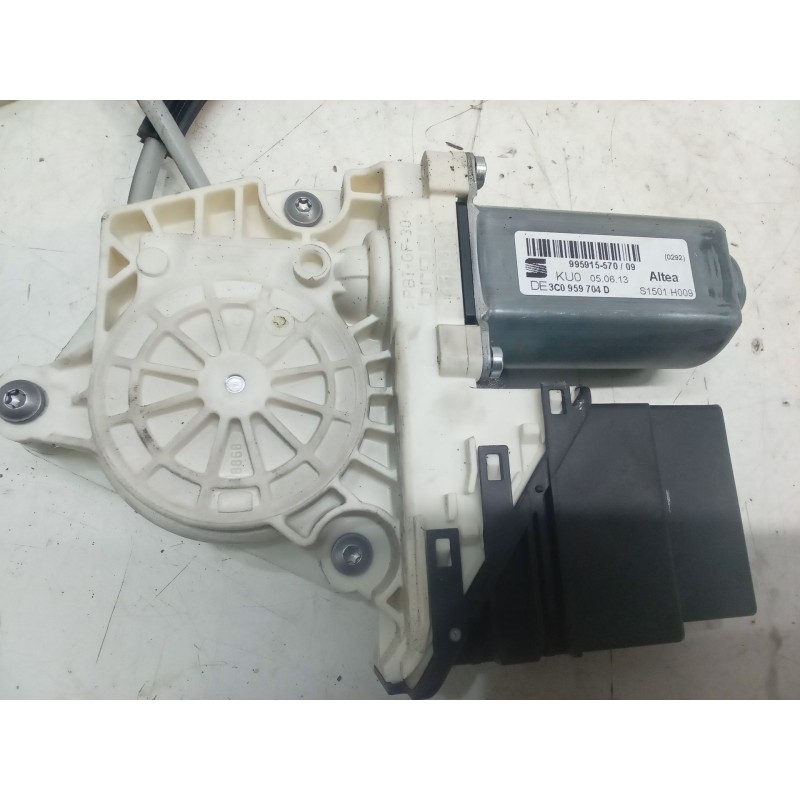 Recambio de elevalunas electrico trasero derecho para seat altea xl (5p5, 5p8) 1.6 tdi referencia OEM IAM S1501H009 995915570 3C