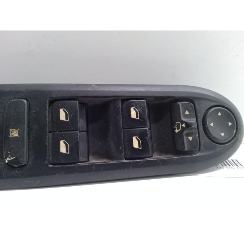 Recambio de mando elevalunas delantero izquierdo para peugeot 407 sw (6e_, 6d_) 2.0 hdi 135 referencia OEM IAM   