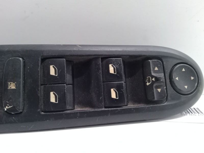 Recambio de mando elevalunas delantero izquierdo para peugeot 407 sw (6e_, 6d_) 2.0 hdi 135 referencia OEM IAM   