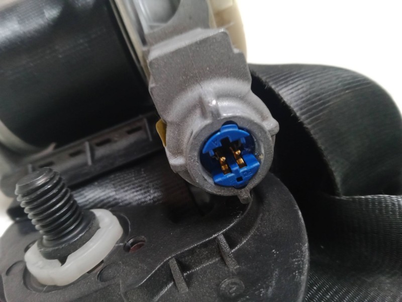 Recambio de cinturon seguridad delantero derecho para peugeot 5008 (0u_, 0e_) 1.6 hdi referencia OEM IAM   