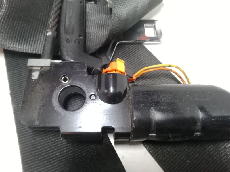 Recambio de cinturon seguridad delantero derecho para peugeot 5008 (0u_, 0e_) 1.6 hdi referencia OEM IAM   