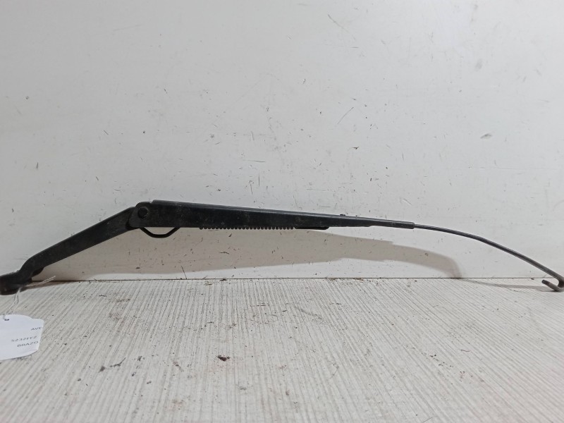 Recambio de brazo limpia delantero izquierdo para chevrolet aveo / kalos hatchback (t200) 1.2 referencia OEM IAM   