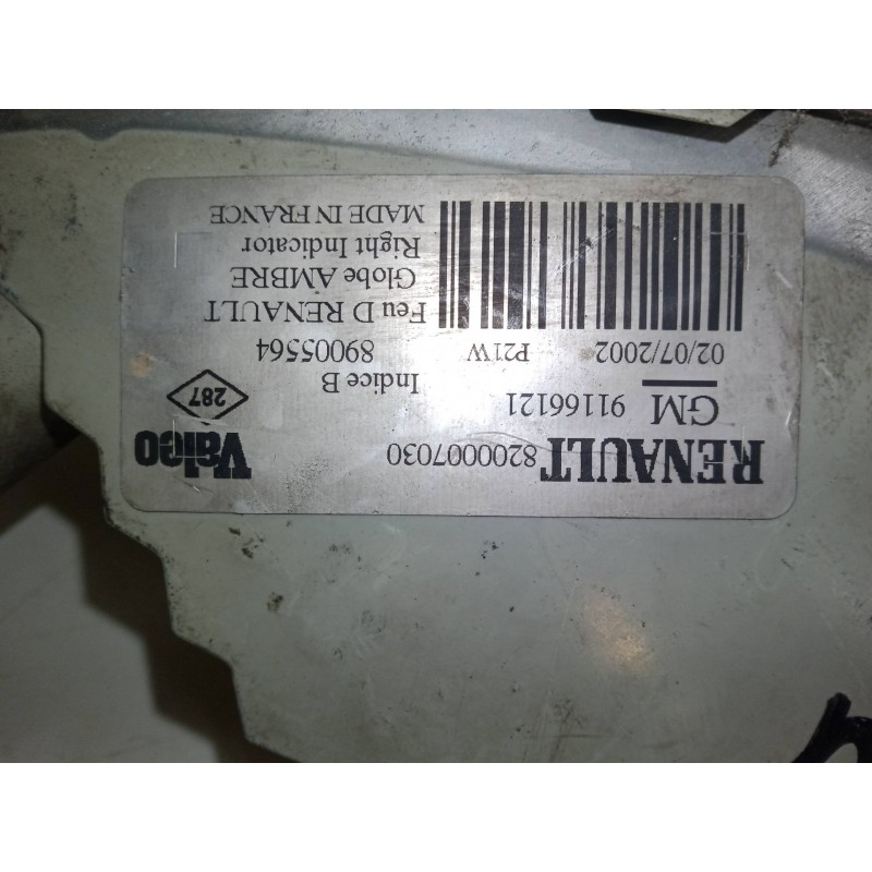 Recambio de intermitente delantero derecho para renault trafic ii furgoneta (fl) 1.9 dci 80 (fl0b) referencia OEM IAM   