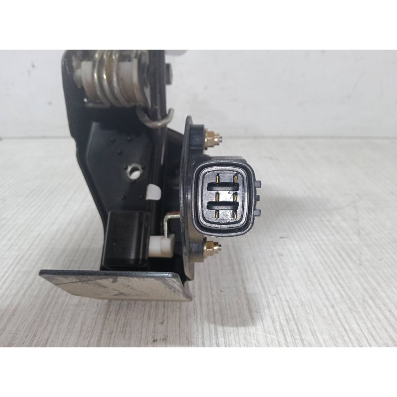 Recambio de pedal acelerador para toyota corolla (_e12_) 1.6 vvt-i (zze121_) referencia OEM IAM 89281-52021  