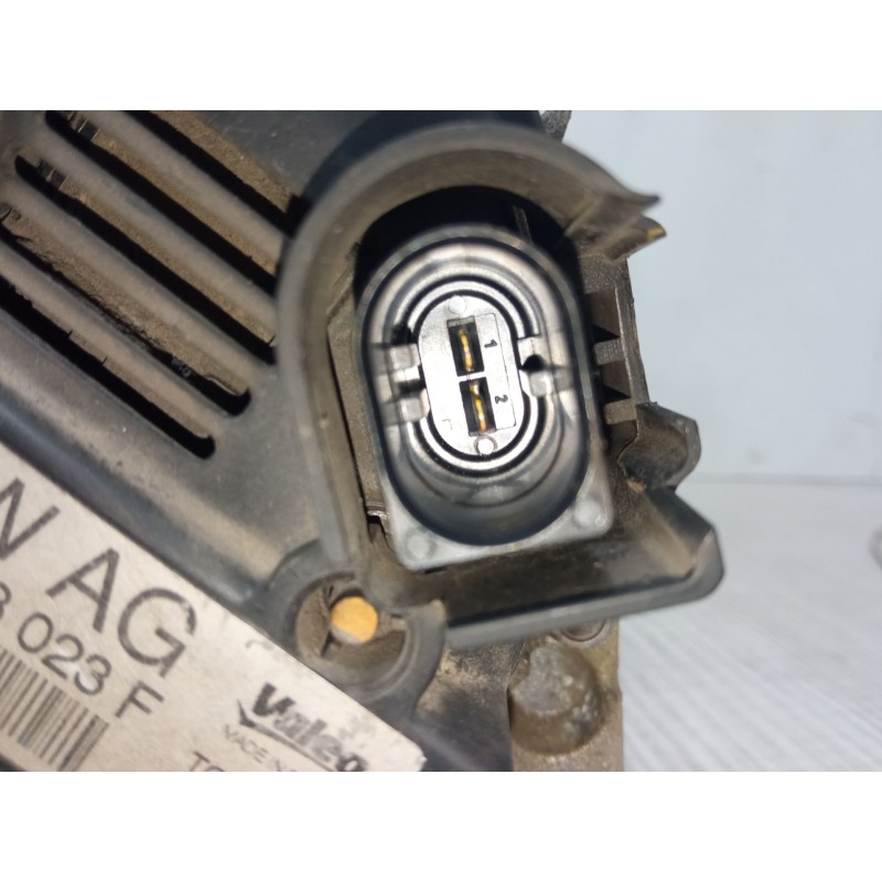 Recambio de alternador para seat leon (1p1) 1.6 tdi referencia OEM IAM 03L903023F TG14C026 211020332