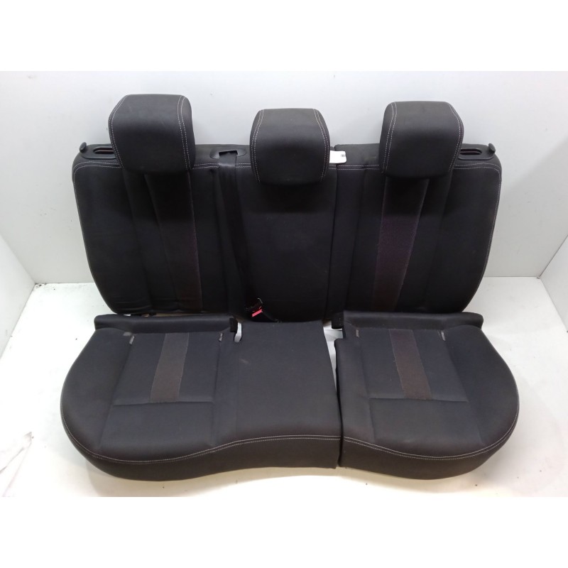 Recambio de asiento trasero para renault megane iii hatchback (bz0/1_, b3_) 1.5 dci referencia OEM IAM   