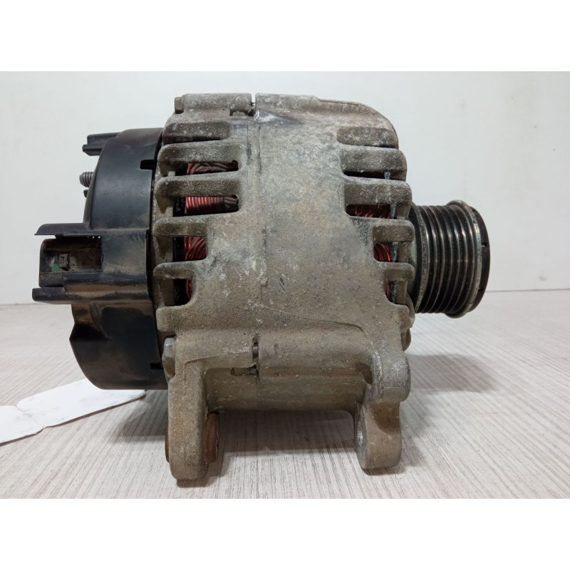 Recambio de alternador para seat leon (1p1) 1.6 tdi referencia OEM IAM 03L903023F TG14C026 211020332