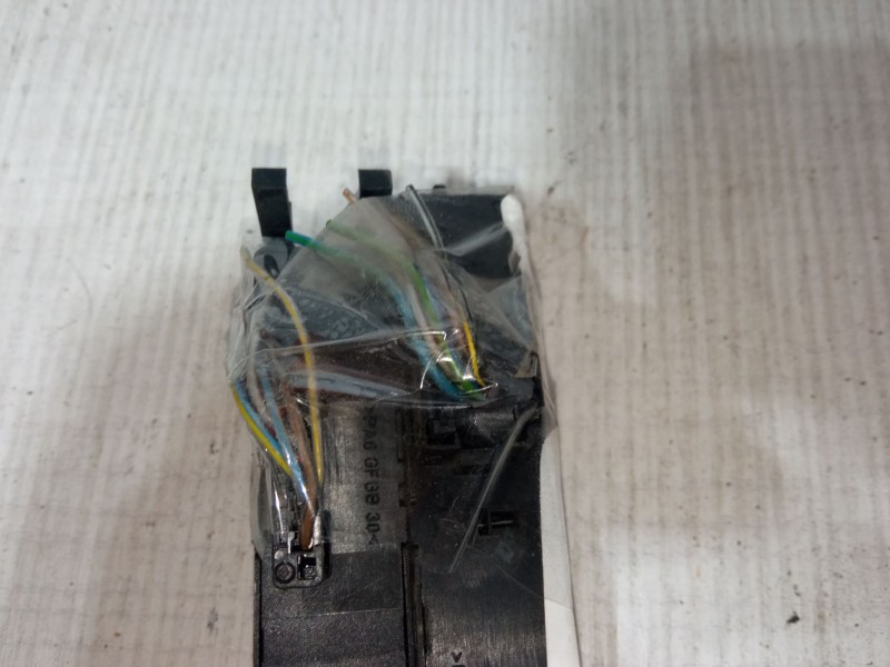 Recambio de mando elevalunas delantero derecho para bmw 3 (e46) 320 i referencia OEM IAM 6131-8381514 61.31-8 381 518 