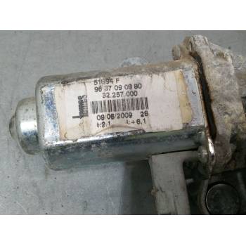 ELEVALUNAS ELECTRICO TRASERO DERECHO 9637090880 