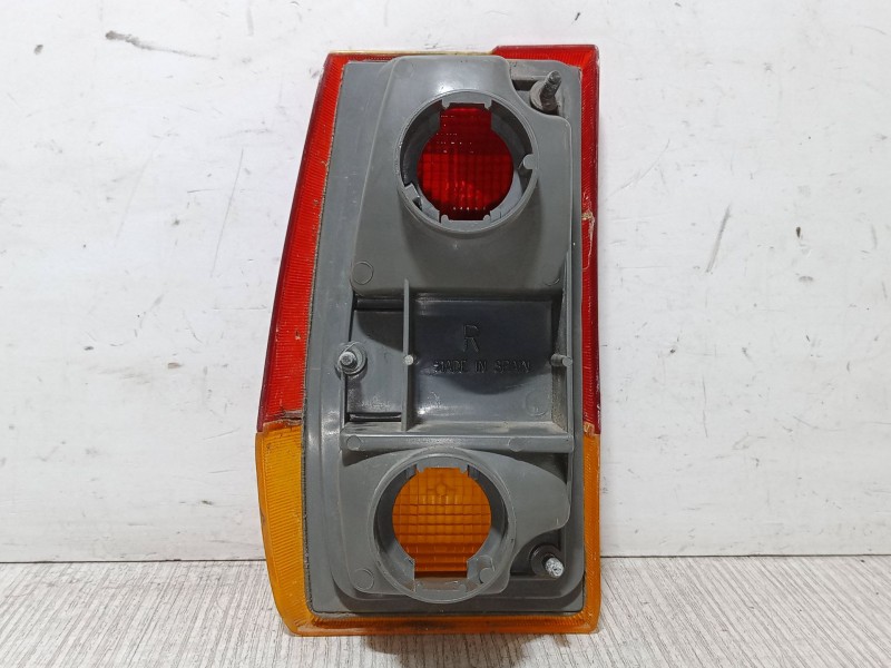 Recambio de piloto trasero derecho para ford fiesta i (gfbt) 0.9 referencia OEM IAM   