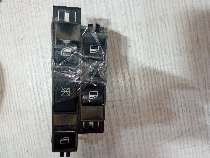 Recambio de mando elevalunas delantero derecho para bmw 3 (e46) 320 i referencia OEM IAM 6131-8381514 61.31-8 381 518 