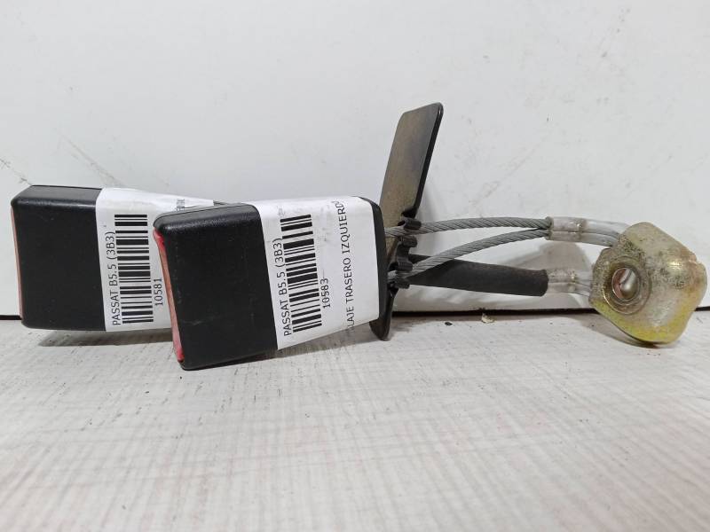 ANCLAJE CINTURON TRASERO IZQUIERDO 