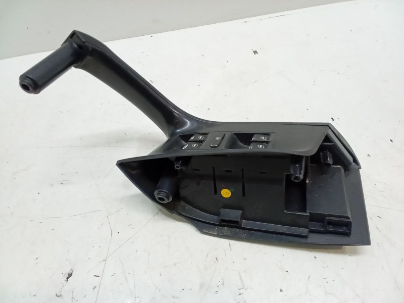 Recambio de mando elevalunas delantero izquierdo para seat ibiza iv (6j5, 6p1) 1.9 tdi referencia OEM IAM   