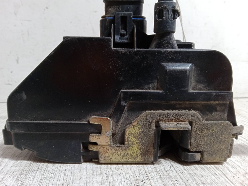 Recambio de cerradura puerta delantera izquierda para renault megane ii sedán (lm0/1_) 1.6 referencia OEM IAM   