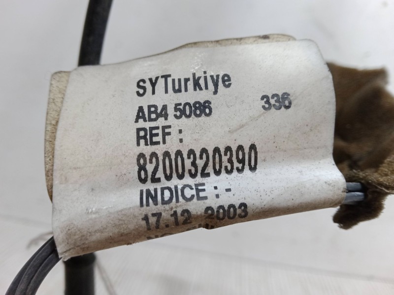 Recambio de cerradura puerta delantera izquierda para renault megane ii sedán (lm0/1_) 1.6 referencia OEM IAM   