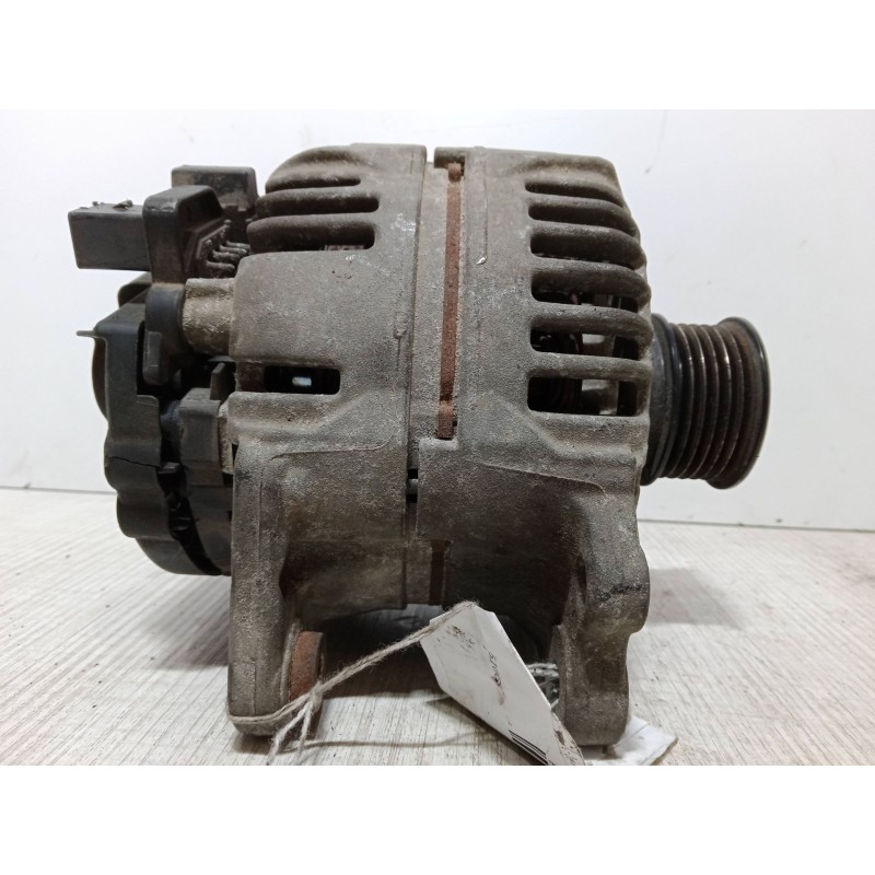 Recambio de alternador para volkswagen polo (9n_, 9a_) 1.4 16v referencia OEM IAM 037903025M 0 124 325 013 09S 