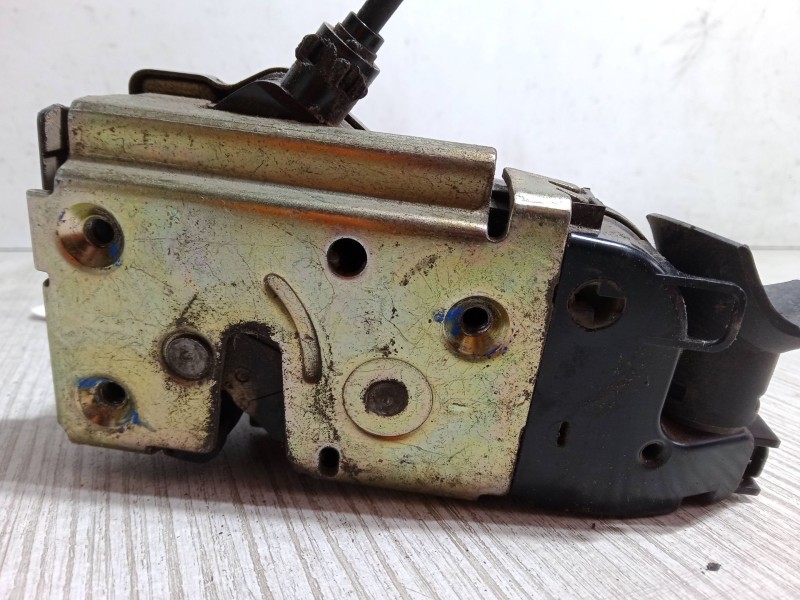 Recambio de cerradura puerta delantera izquierda para renault megane ii sedán (lm0/1_) 1.6 referencia OEM IAM   