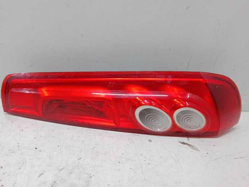 Recambio de piloto trasero derecho para ford fiesta v (jh_, jd_) 1.6 tdci referencia OEM IAM   