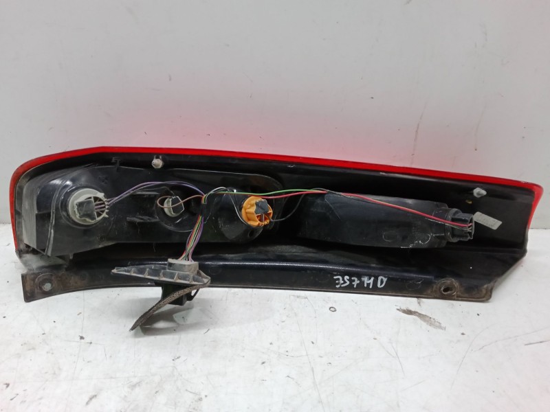 Recambio de piloto trasero derecho para ford fiesta v (jh_, jd_) 1.6 tdci referencia OEM IAM   