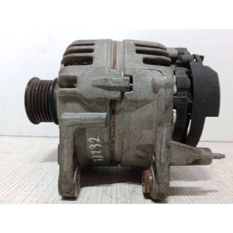 Recambio de alternador para volkswagen polo (9n_, 9a_) 1.4 16v referencia OEM IAM 037903025M 0 124 325 013 09S 