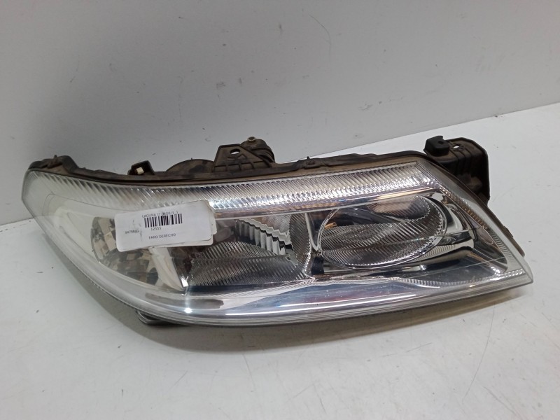 Recambio de faro derecho para renault laguna ii (bg0/1_) 1.9 dci (bg08, bg0g) referencia OEM IAM   