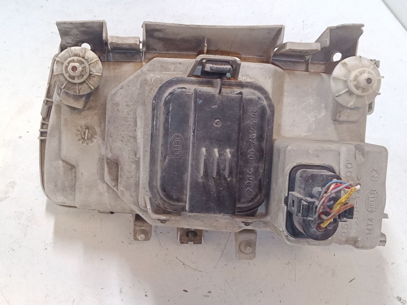 Recambio de faro derecho para volkswagen polo iii (6n1) 60 1.4 referencia OEM IAM   