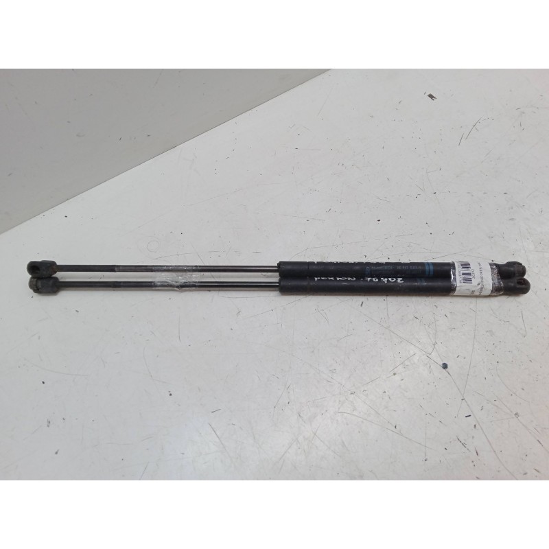 Recambio de amortiguadores malet/porton para ford mondeo iii (b5y) 2.0 16v referencia OEM IAM   