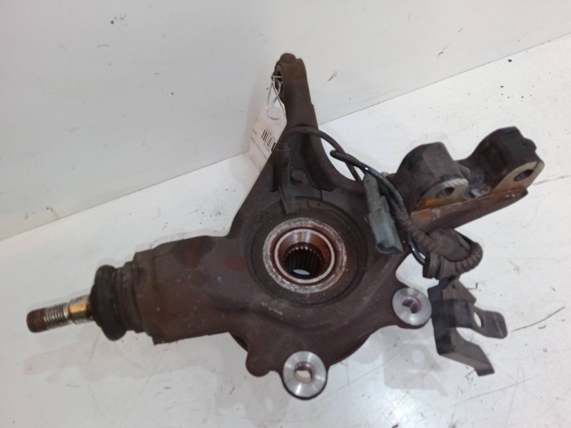 Recambio de mangueta delantera izquierda para peugeot 5008 (0u_, 0e_) 1.6 hdi referencia OEM IAM   