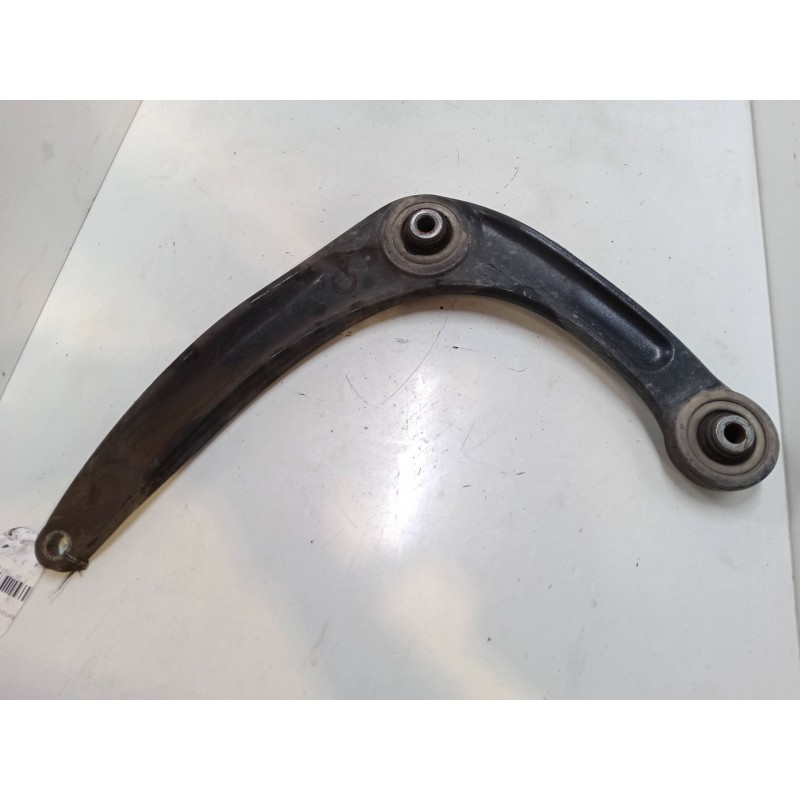 Recambio de brazo suspension inferior delantero derecho para peugeot 5008 (0u_, 0e_) 1.6 hdi referencia OEM IAM   