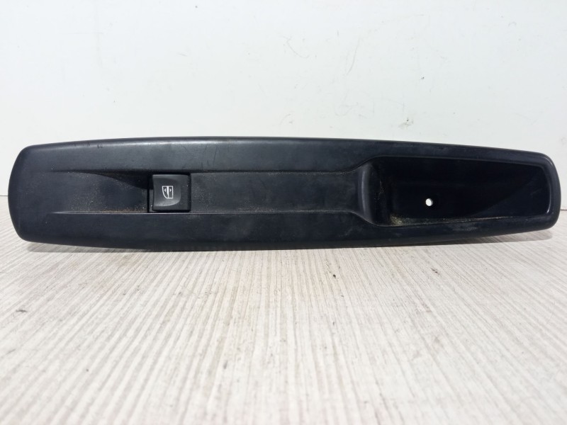 Recambio de mando elevalunas delantero izquierdo para renault scénic iii (jz0/1_) 1.5 dci referencia OEM IAM   