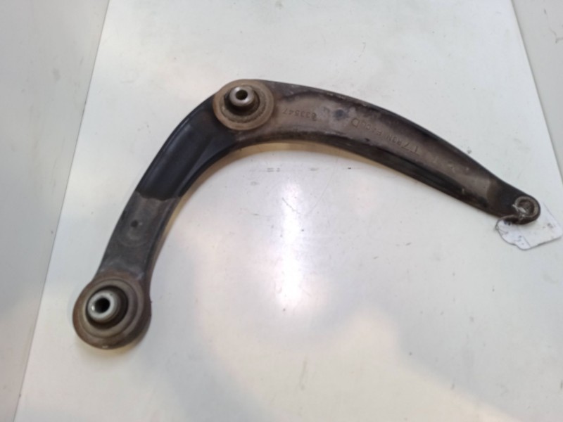 Recambio de brazo suspension inferior delantero derecho para peugeot 5008 (0u_, 0e_) 1.6 hdi referencia OEM IAM   