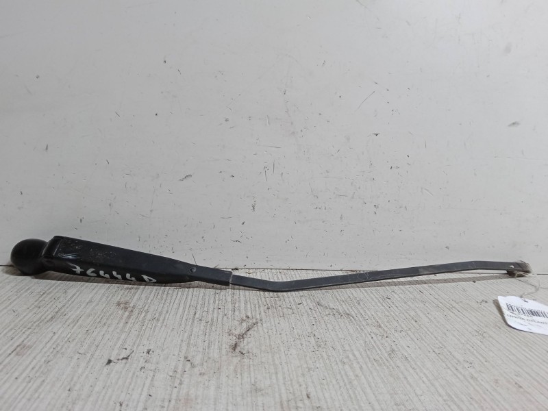 Recambio de brazo limpia delantero derecho para renault kangoo (kc0/1_) d 65 1.9 (kc0e, kc02, kc0j, kc0n) referencia OEM IAM   