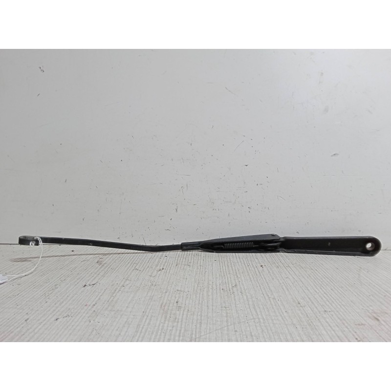 Recambio de brazo limpia delantero izquierdo para renault kangoo (kc0/1_) d 65 1.9 (kc0e, kc02, kc0j, kc0n) referencia OEM IAM  