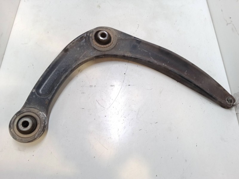 Recambio de brazo suspension inferior delantero izquierdo para peugeot 5008 (0u_, 0e_) 1.6 hdi referencia OEM IAM   